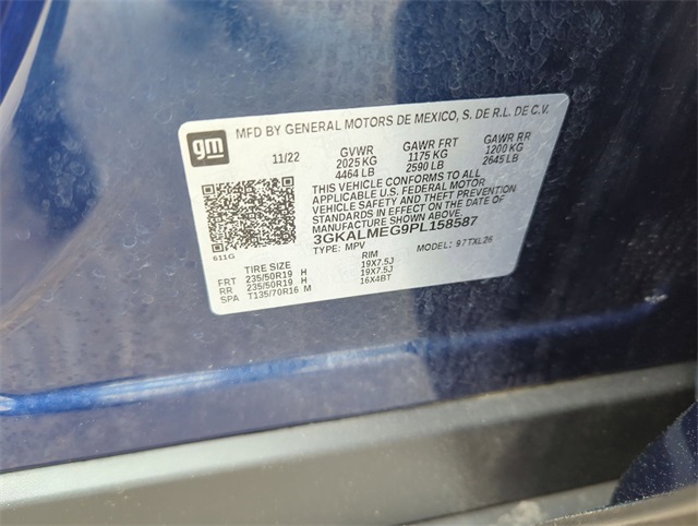Vehicle image 33 of 34