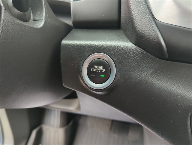 Vehicle image 16 of 34