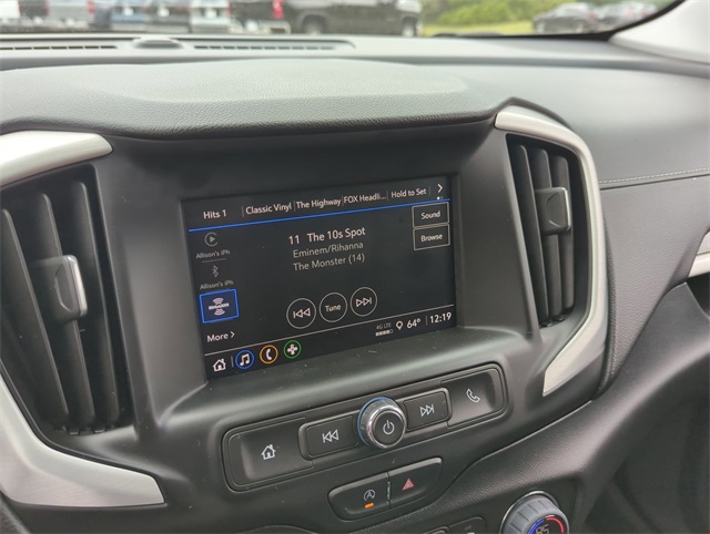 Vehicle image 13 of 34