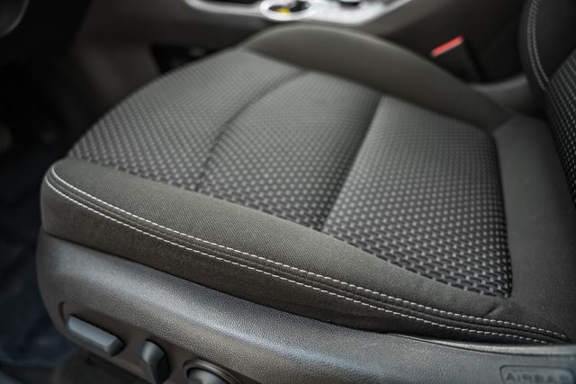 2023 GMC Terrain SLE Image 20 of 44