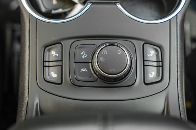 2023 GMC Terrain SLE Image 39 of 44