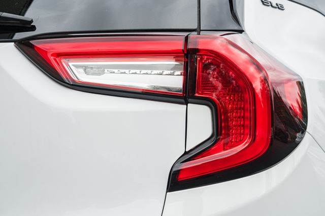 2023 GMC Terrain SLE Image 33 of 44