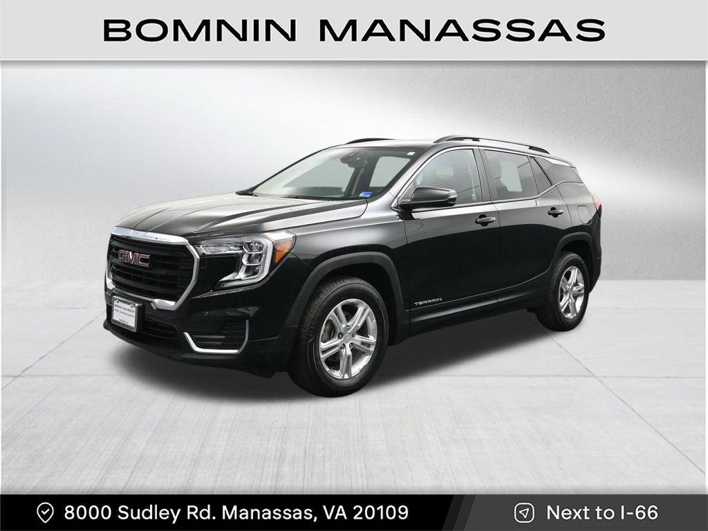2023 GMC Terrain SLE Image 1 of 41