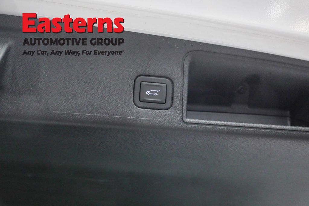 2023 GMC Terrain SLE Image 57 of 63