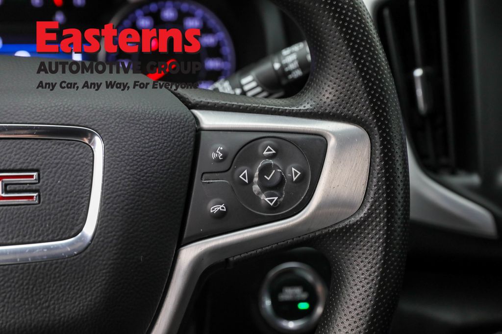 2023 GMC Terrain SLE Image 49 of 63