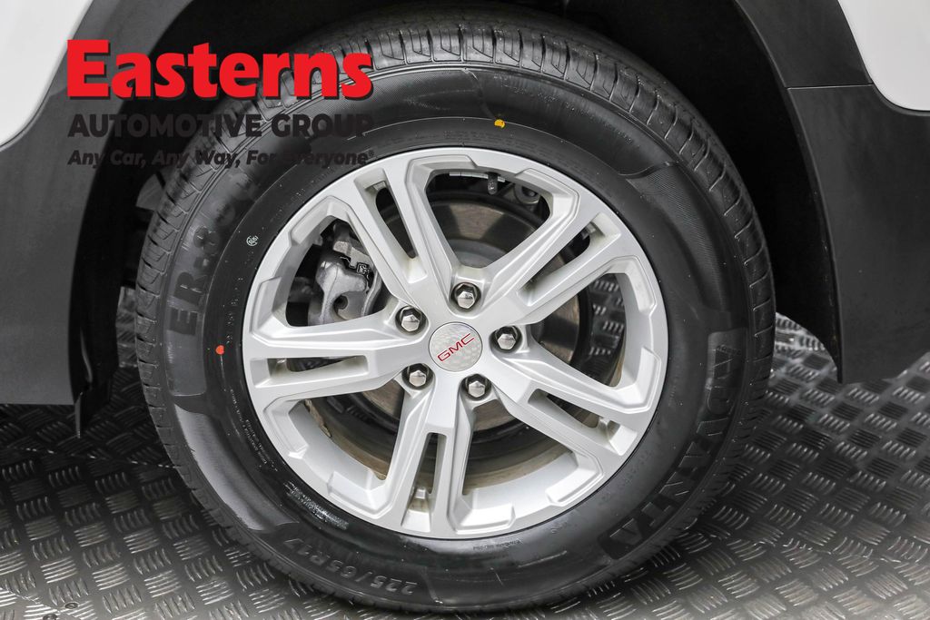 2023 GMC Terrain SLE Image 42 of 63