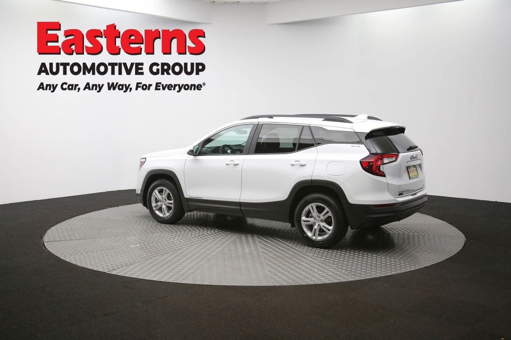 2023 GMC Terrain SLE Image 30 of 63