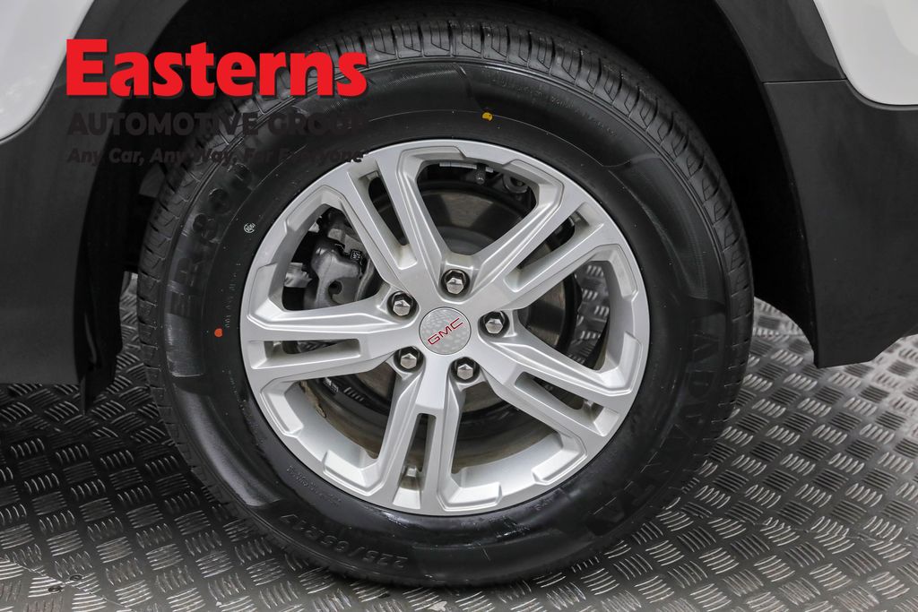 2023 GMC Terrain SLE Image 41 of 63