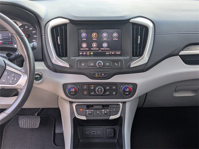 2023 GMC Terrain SLE Image 16 of 32