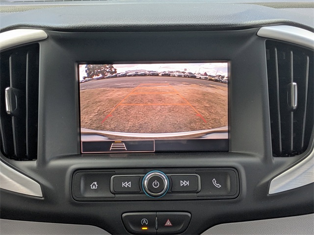 2023 GMC Terrain SLE Image 15 of 32