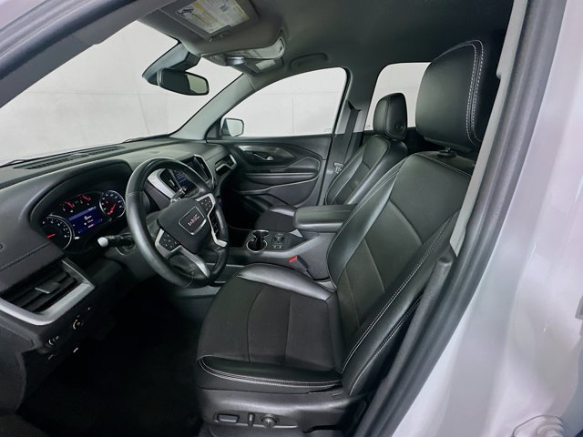 Vehicle image 14 of 30