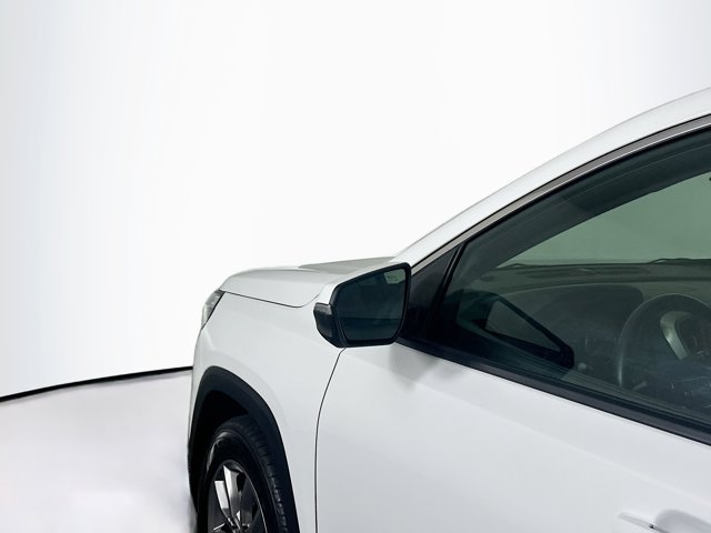 Vehicle image 26 of 30