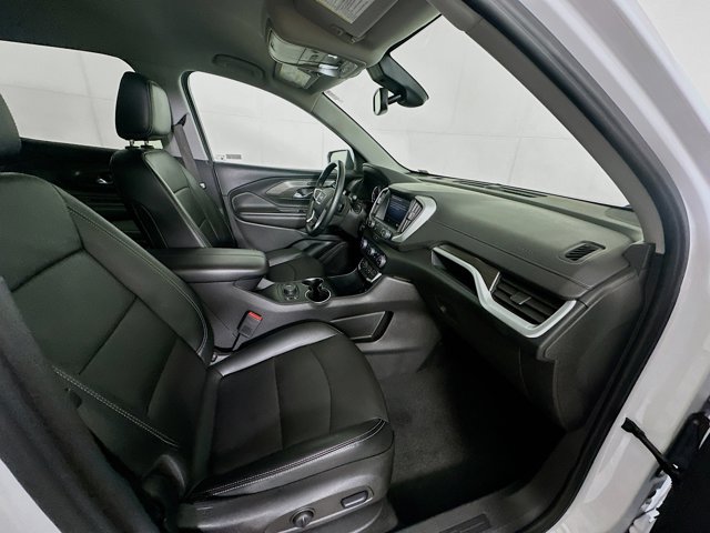 Vehicle image 13 of 30