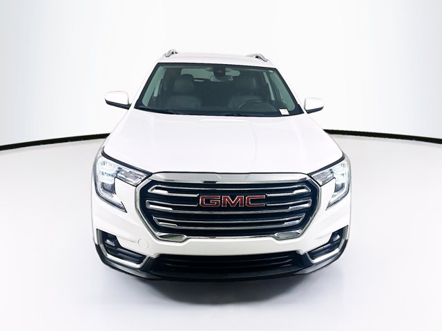 Vehicle image 2 of 30