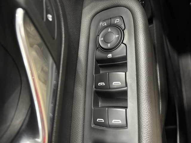Vehicle image 48 of 50