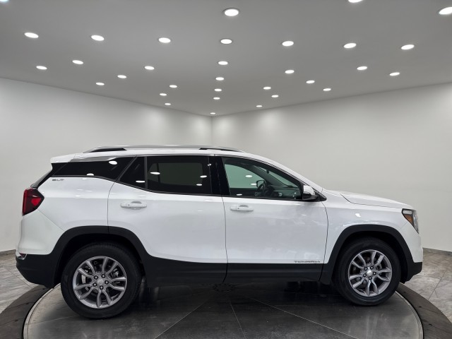 Vehicle image 3 of 50