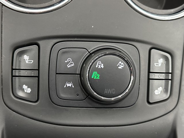 Vehicle image 36 of 50