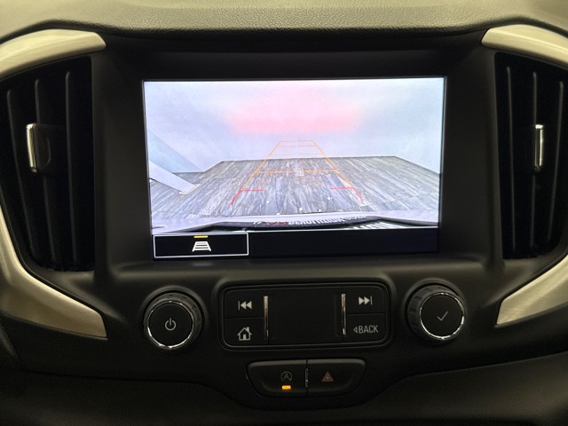 Vehicle image 27 of 50