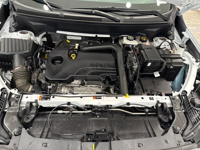 Vehicle image 8 of 50