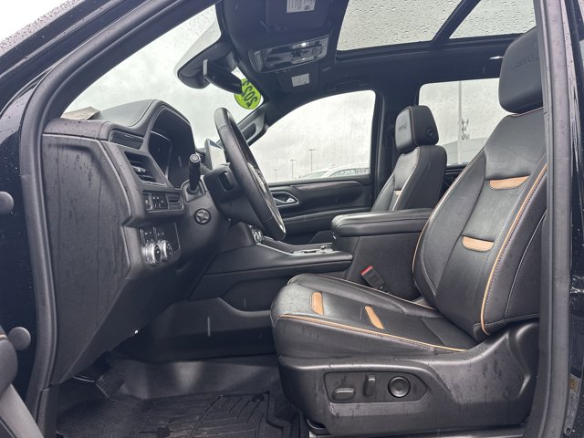 Vehicle image 12 of 25