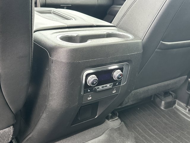 Vehicle image 20 of 25