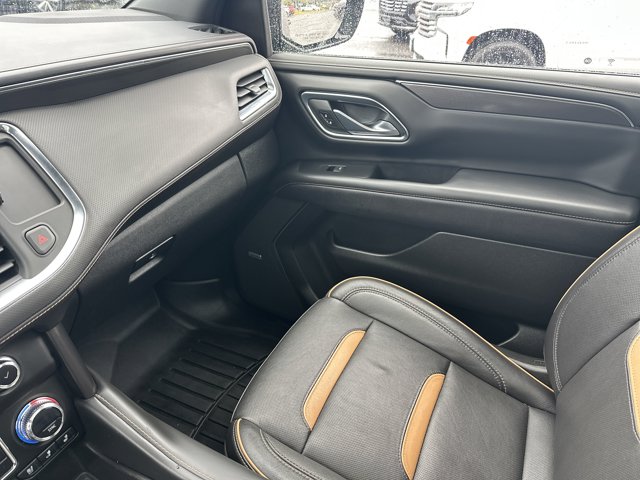 Vehicle image 15 of 25
