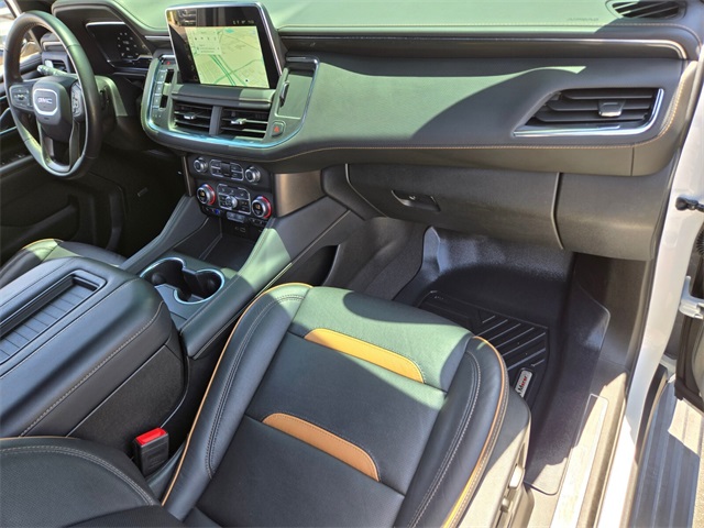 Vehicle image 20 of 33