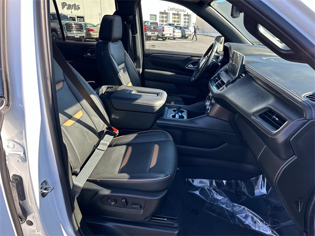 Vehicle image 7 of 28