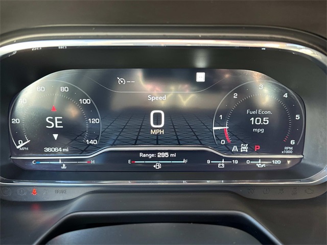 Vehicle image 26 of 28