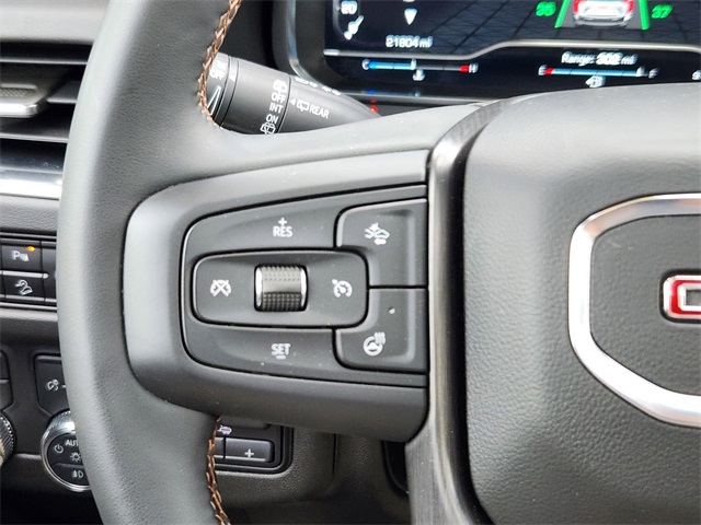 Vehicle image 33 of 35