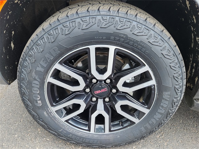 Vehicle image 26 of 35