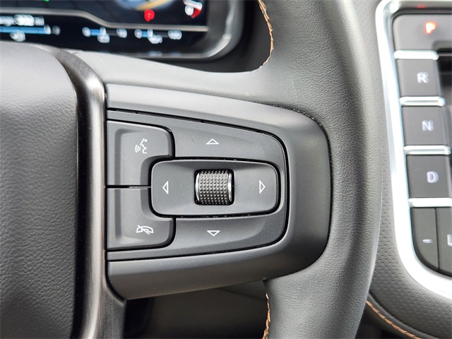Vehicle image 34 of 35