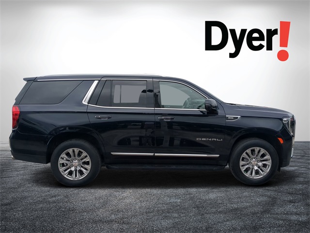 2023 GMC Yukon Denali Image 4 of 35