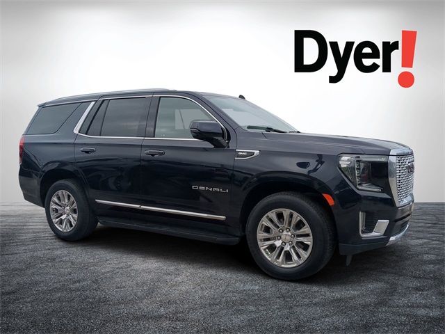 2023 GMC Yukon Denali Image 3 of 35