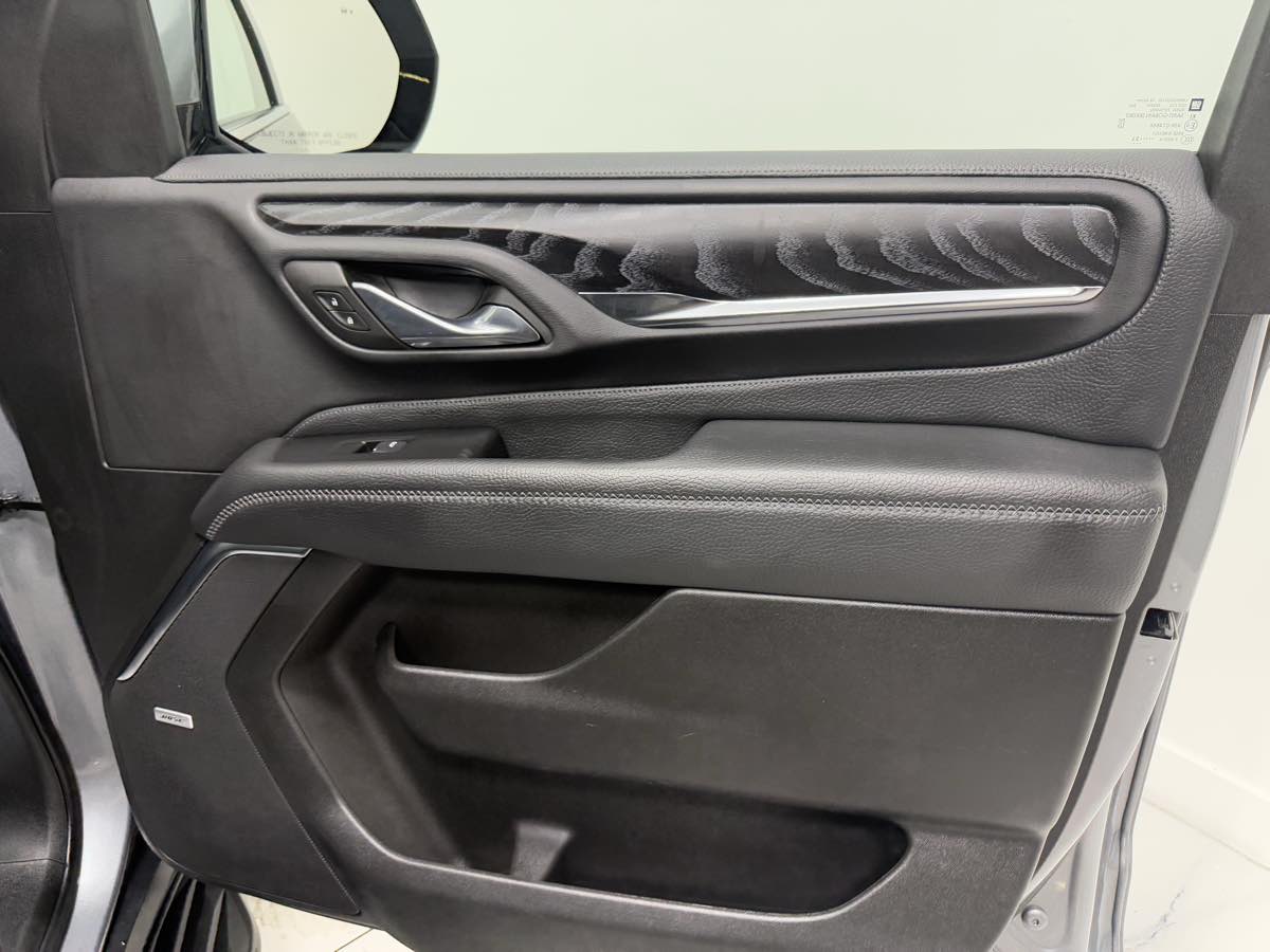 Vehicle image 22 of 50