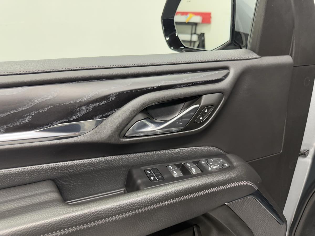 Vehicle image 8 of 50