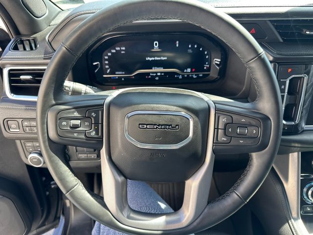 Vehicle image 25 of 34