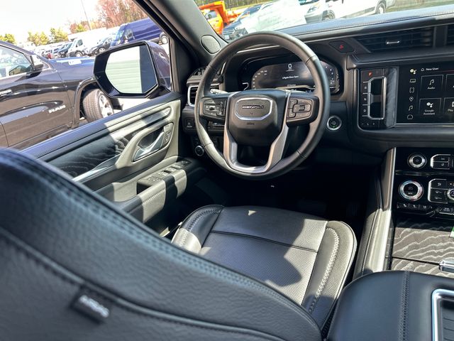 Vehicle image 19 of 34