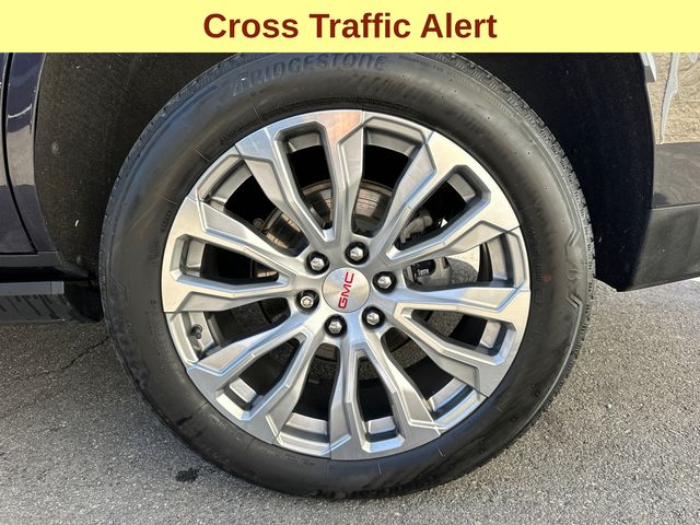 Vehicle image 9 of 34