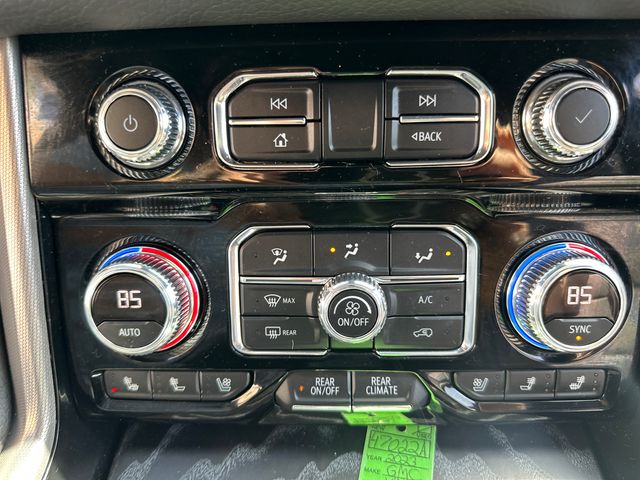 Vehicle image 30 of 34