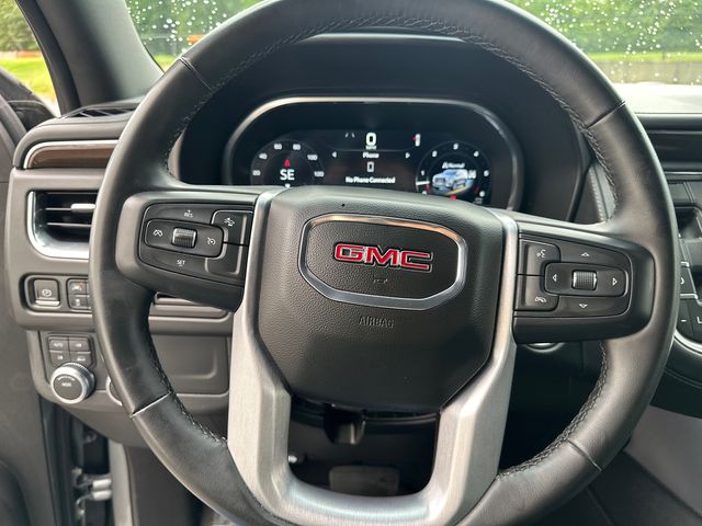Vehicle image 20 of 35