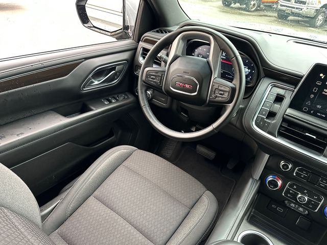 Vehicle image 18 of 35