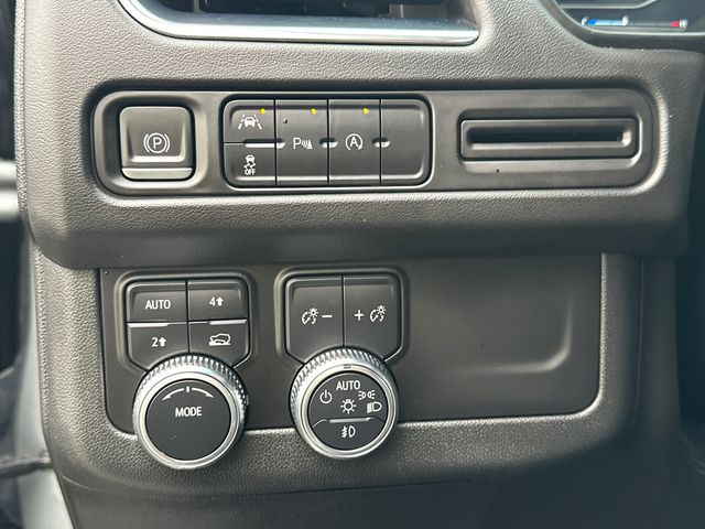 Vehicle image 29 of 35