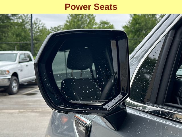 Vehicle image 22 of 35