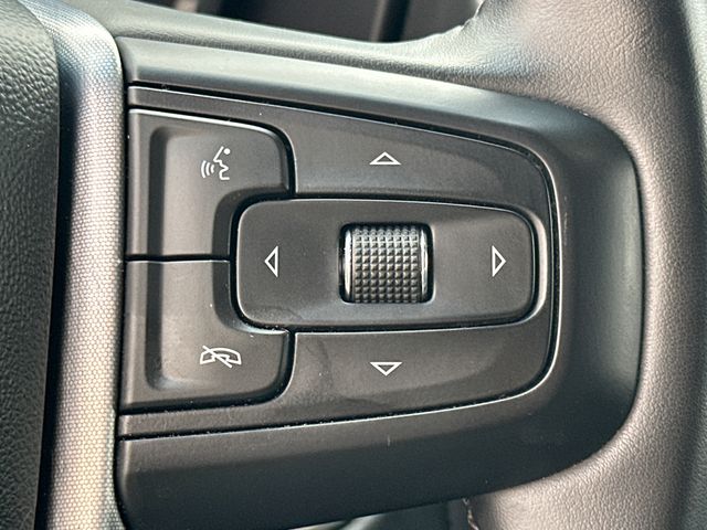 Vehicle image 28 of 35