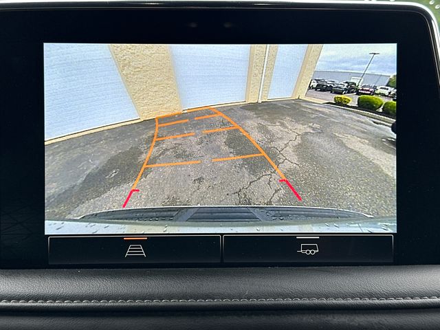 Vehicle image 23 of 35