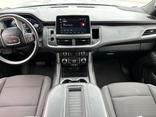 Vehicle image 17 of 35