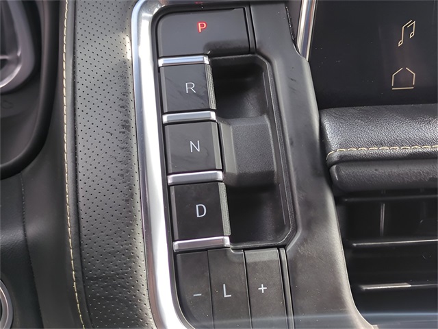 Vehicle image 35 of 43