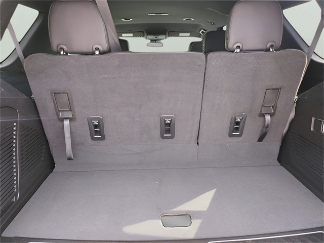 Vehicle image 11 of 43
