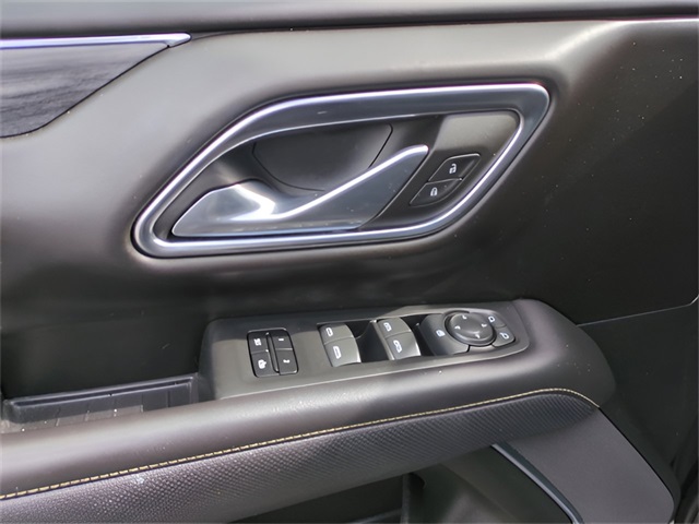 Vehicle image 22 of 43